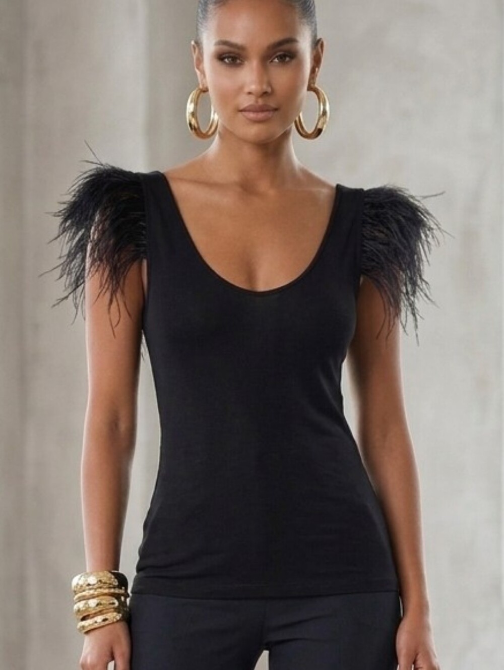 VENUS Feathered top